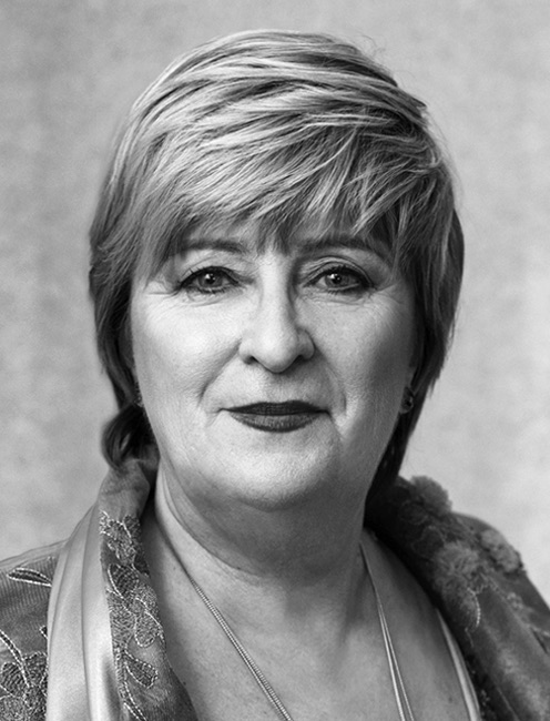 Zavarčíková Viera