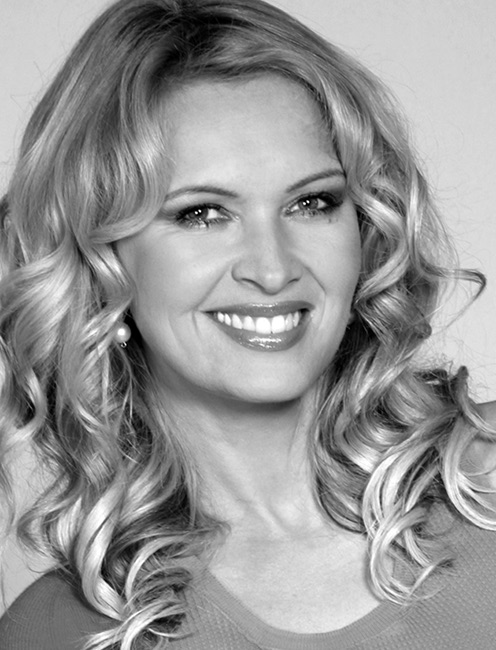 Kmotríková Adriana