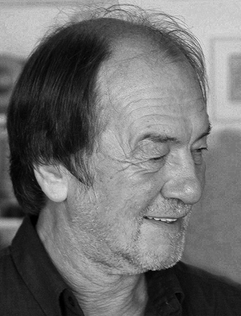 Aknay János